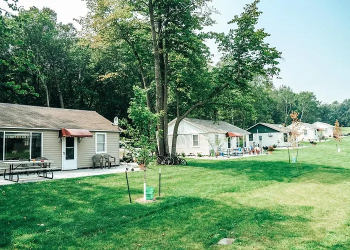 East Silent Lake Resort